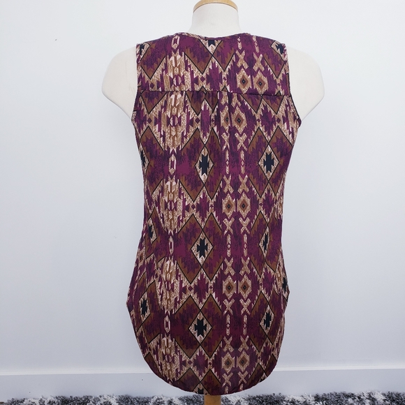 WAREHOUSE ONE | Ladies Aztec Sleeveless top - Picture 7 of 7